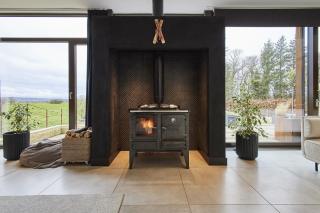 Sleeper Cottage - Sleeps 8 - 4