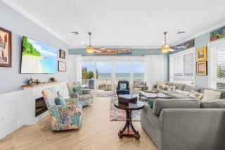 -Island Girl- Immaculate Gulf Front Duplex home - 1