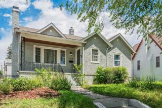 4 Bedrooms Classic Home Near Downtown COS BBQ - 3