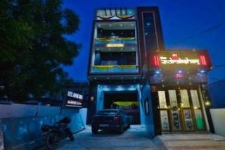 RROOMS Elite Hotel Airport Suites - 7