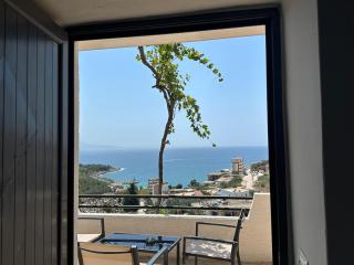 Mema's Apartment - Sarandë - 1
