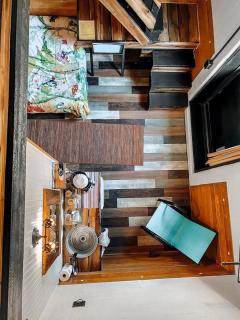 Rustic Horse Stall Suite B&B Near Nashville and has Private Bath, Loft Beds & Country Breakfast - 2