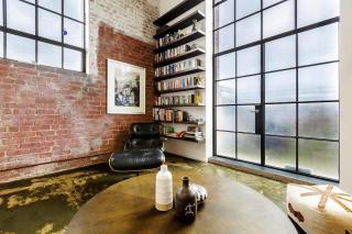 VAQUAY Rose & Vine In Fitzroy - Melbourne - 4