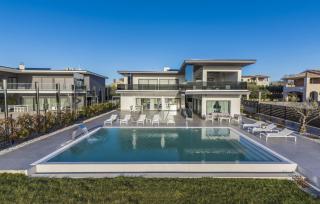 Villa Sara for 10 people near Novigrad with sea view and salt- water pool - 7