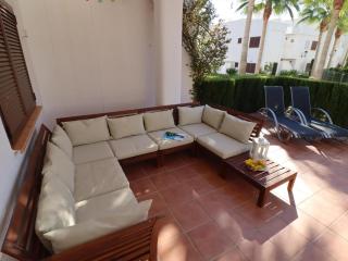 Apartamento familiar con piscina comunitaria cerca de la playa - ES-376-33 - 7