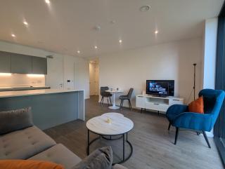 New 1BR Apartment Gym Roof Terrace Lounge - 0