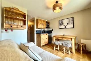 Apartment with balcony in Demi-Quartier - Demi-Quartier - 1