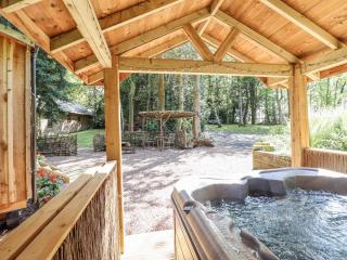 Tanglewood Shepherds Hut - 7