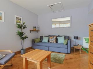 Pass the Keys Spacious 1-bed Flat with Parking near River Thames - Maidenhead - 6