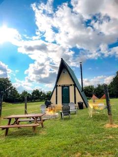 Comfy Farm Stay with Hammock & Fire Pit near Old Hickory Lake – Lebanon, Tennessee - 0