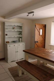 Blyton 2-Bed Cottage Parking 30m to Lincoln - - 3