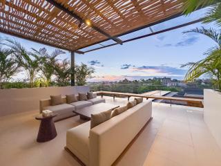 Narawangsa Indonesian Legend Meets Modern Luxury - Kerobokan - 9