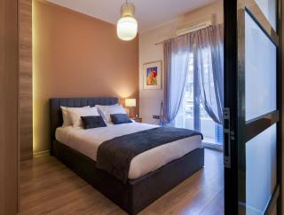 The White Tower Luxury Apartment - 2BR, 1BA, 1WC by Thesskey Residences - 3