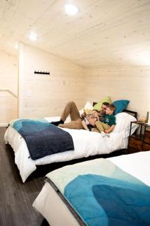 Embrace Nature in this Secluded Cabin in Anchorage, Alaska - 2