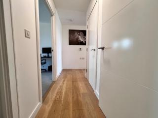 Luxury 3BR with 2bath Near Westfield Stratford - London - 1