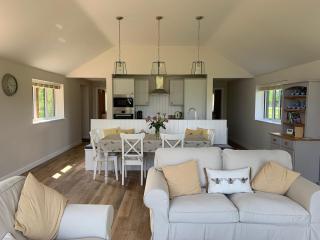 Grove Farm Cottage, Occold - 8