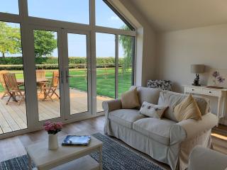 Grove Farm Cottage, Occold - Bedingfield - 2