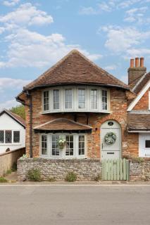 Cosy Character Cottage by the Sea - East Wittering - 5