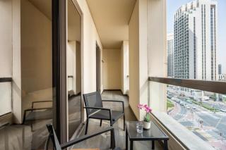High-End Designer Stay l 4 Bed + Maids Room l JBR - 9