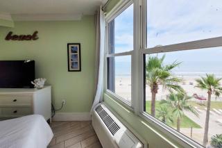 Hawaiian Inn Beach Resort Unit #501 - Daytona Beach Shores - 0
