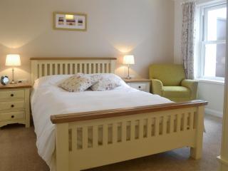 6 Elm Court - 6