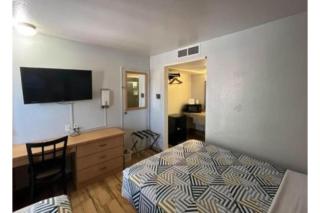 Motel 6 Riviera Beach FL - Riviera Beach - 1