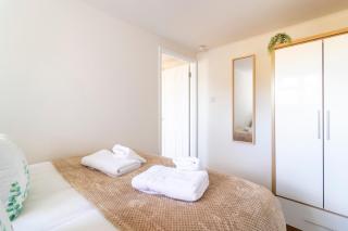 Incredible Sea View 2 bedroom Beach Apartment - Bournemouth - 3