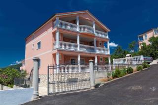 Apartments in Crikvenica 26704 - Crikvenica (Cirquenizza) - 1