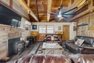 Little Cozy Cabin - 6