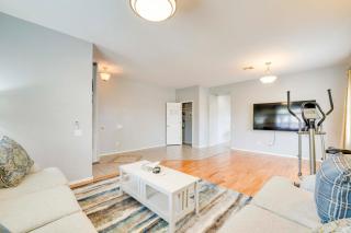 8 Mi to Sports Complex Peoria Home with Hot Tub! - Peoria - 9