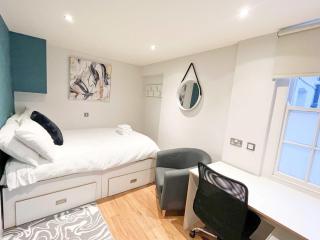 Harford House Studios 06 - Hopewell - Bristol - 1