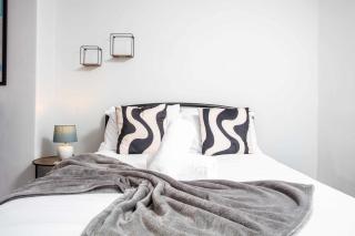 No15 Ellis House - Donnini Apartments - Kilmarnock - 1