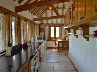 Romden Barn - 3