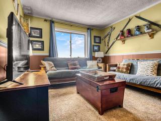 TOTW214 Slope Side Condo WiFi Next To Lift Parking - Snowshoe - 7