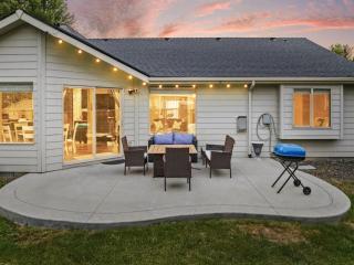 Lochsa fun in new Meridian WD and King Bed - Meridian - 9