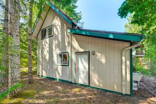 2 Mi to Lake Cushman Access PNW Cabin Retreat! - Hoodsport - 4