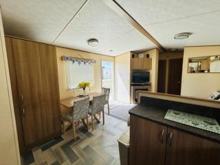 The Pad- 3 bed 2 bath, caravan Lido Beach - Prestatyn - 7