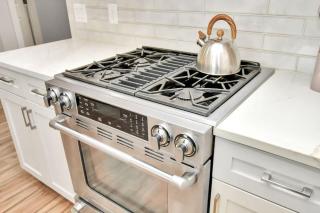 Cozy Houston Haven-Near Downtown & NRG - 2