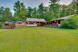 Handcrafted Log Cabin in Candor Group Getaway! - 9