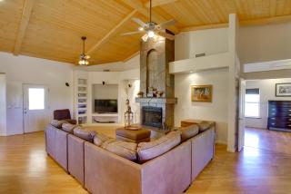 Luxe Scottsdale Home with Horse Stables and Pool! - Scottsdale - 9