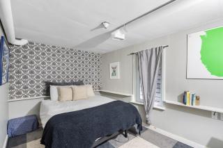 Adorable Kits Home with Balcony and Garden Retreat - Vancouver - 8