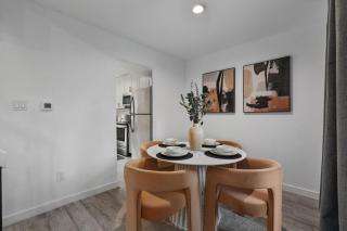 Multi Home - Up to 16 people - Balcony Access - Austin - 7