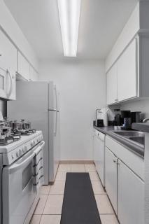 1 Br Apt Next 2 Downtown - Cozy - 4
