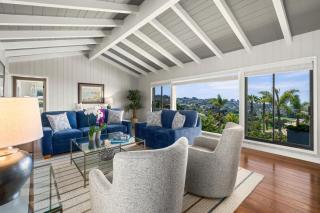 La Jolla Hilltop Haven with Ocean Views and Spa - 2