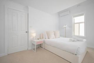 Light-Filled Designer Apartment in Croydon - Sydney - 1