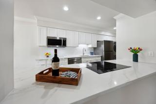 New Listing 2 BR Racquet Club Sea Pines Updated Kitchen Baths Beach Gear & Bikes included Sleeps Six - 1