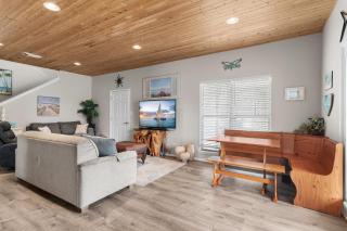 Crystal Cottage - 3