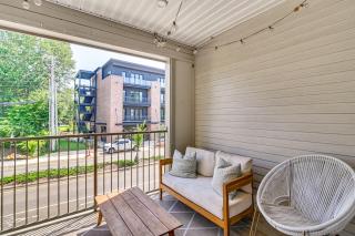 Cotton District Condo Walkable Spot for Game Day! - Starkville - 9