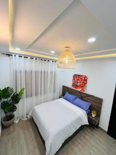 Premium villa - - 4