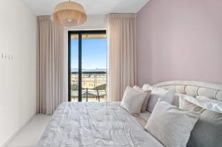 Modern flat on best location in town - 8